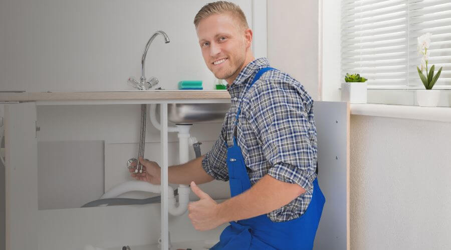 Local tankless water heater installation in Elmwood, NE